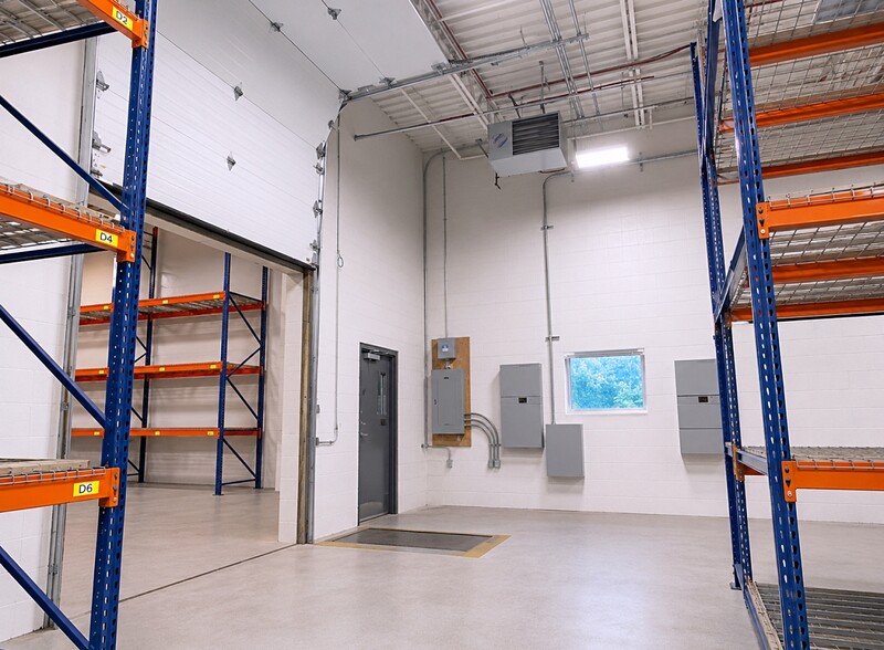 More Photos Of 10 Everberg Rd, Woburn Flex For Lease