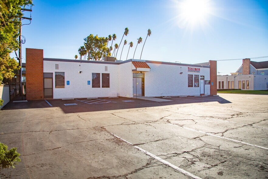 More Photos Of 1237 S Euclid St, Anaheim Office For Sale