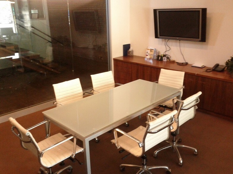 More Photos Of 1017-1021 N Central Ave, Phoenix Loft Creative Space For Sale