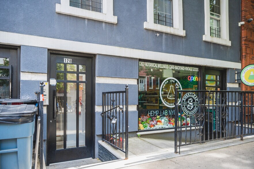 More Photos Of 128 India St, Brooklyn Storefront Retail Residential For Sale