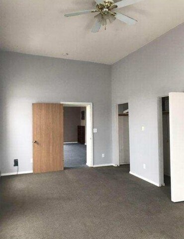 More Photos Of 200 N Washington St, Rochelle Storefront Retail Residential For Sale