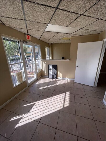 More Photos Of 25 E 4th St, Hialeah Office For Lease