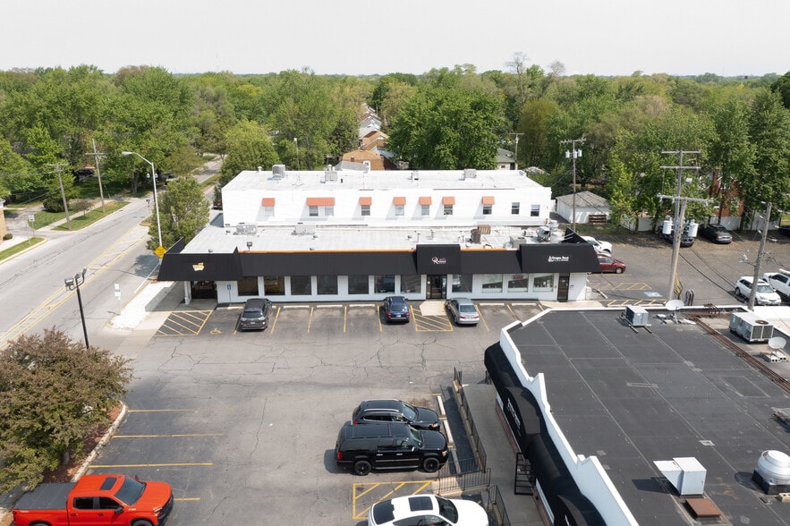 More Photos Of 215 Ridge Rd, Munster Unknown For Lease