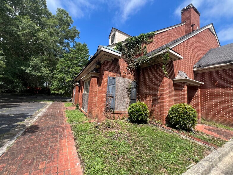 More Photos Of 3000 Highway 138 SW, Fayetteville Bank For Sale