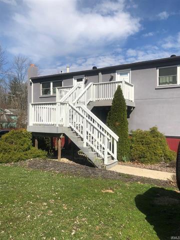More Photos Of 2312 S Rogers St, Bloomington Freestanding For Sale