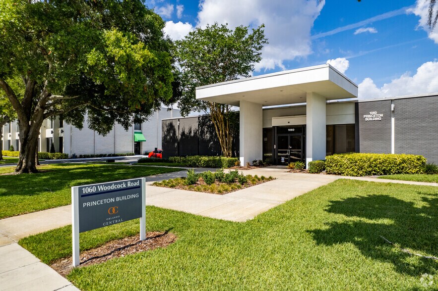 More Photos Of 3191 Maguire Blvd, Orlando Unknown For Lease