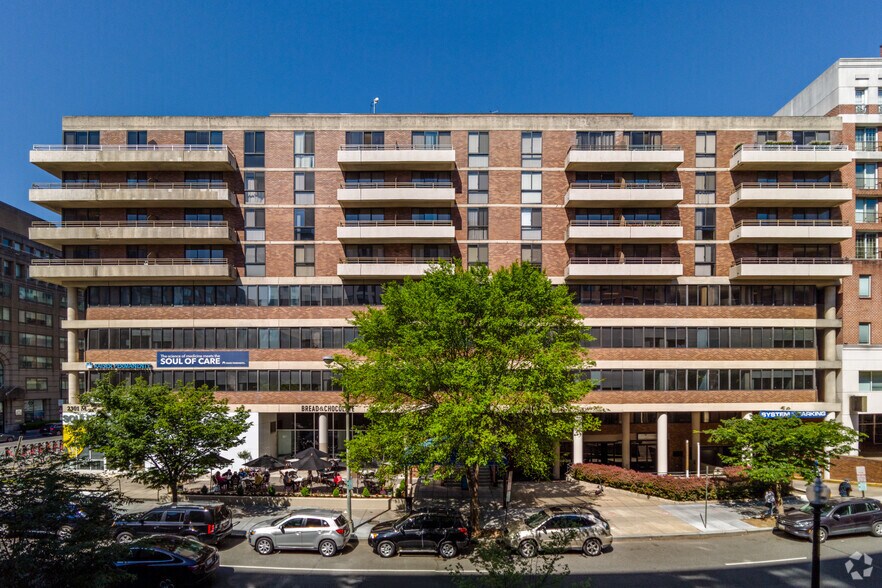 More Photos Of 2301 M St NW, Washington Office For Lease
