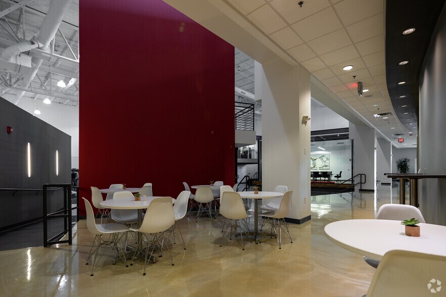 More Photos Of 280 Towerview Ct, Cary Office For Lease