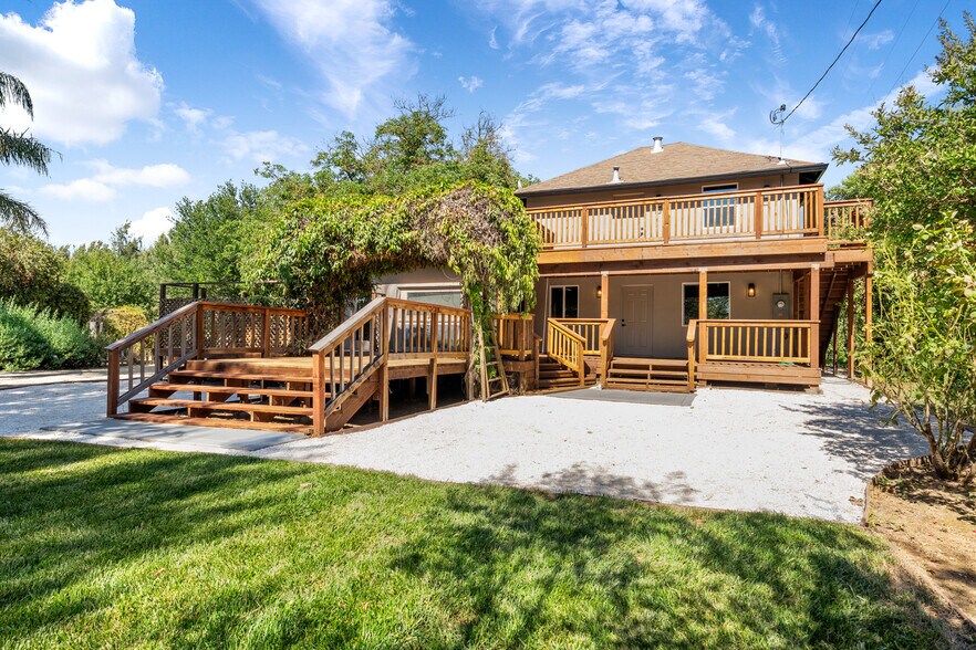 More Photos Of 14268 CA-160, Isleton Apartments For Sale
