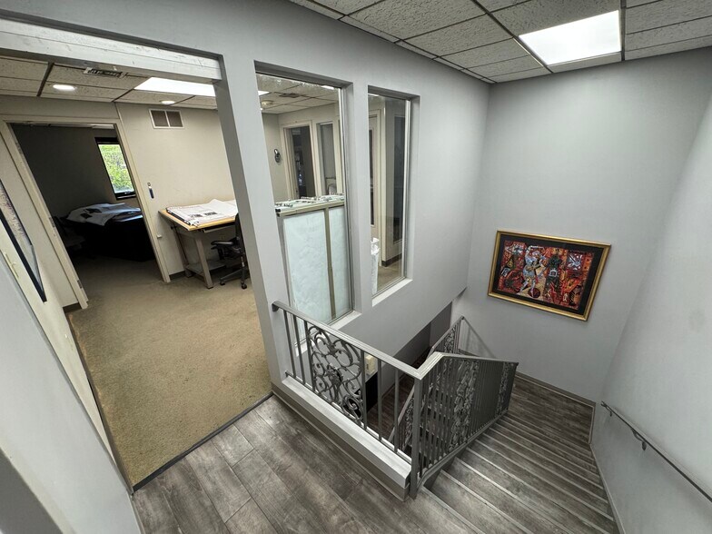 More Photos Of 3166 Broad Ave, Memphis Warehouse For Sale