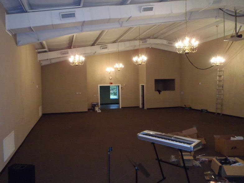 More Photos Of 4175 Moat Dr, Winston-Salem Religious Facility For Sale
