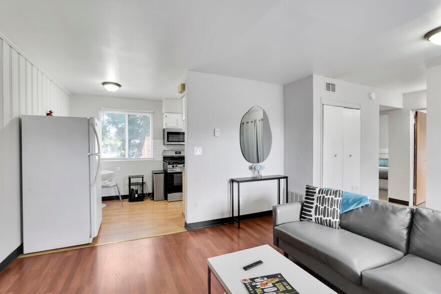 More Photos Of 27 W 8th Ave, Columbus Apartments For Sale