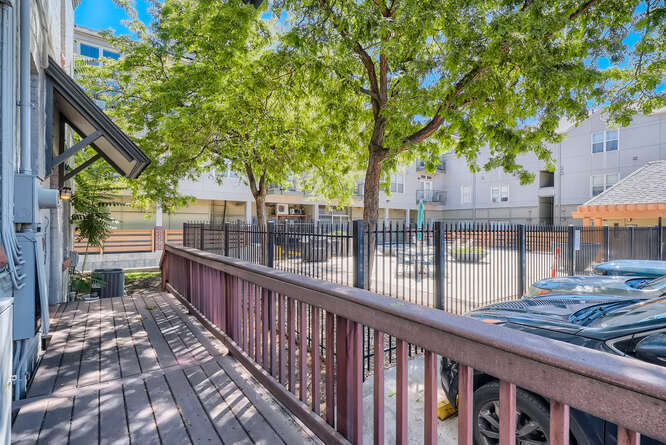 More Photos Of 1719 Emerson St, Denver Office For Lease