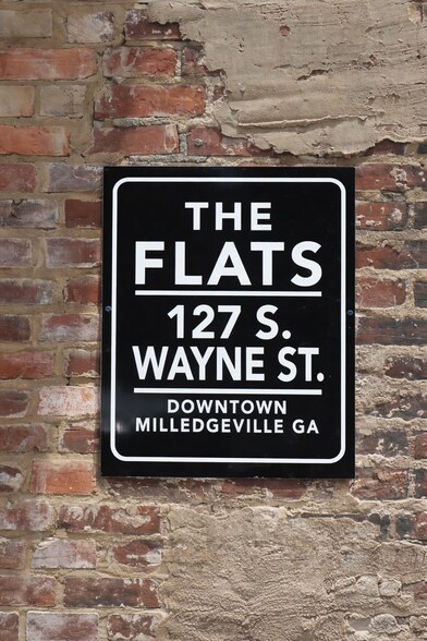 More Photos Of 127 S Wayne St, Milledgeville Apartments For Sale
