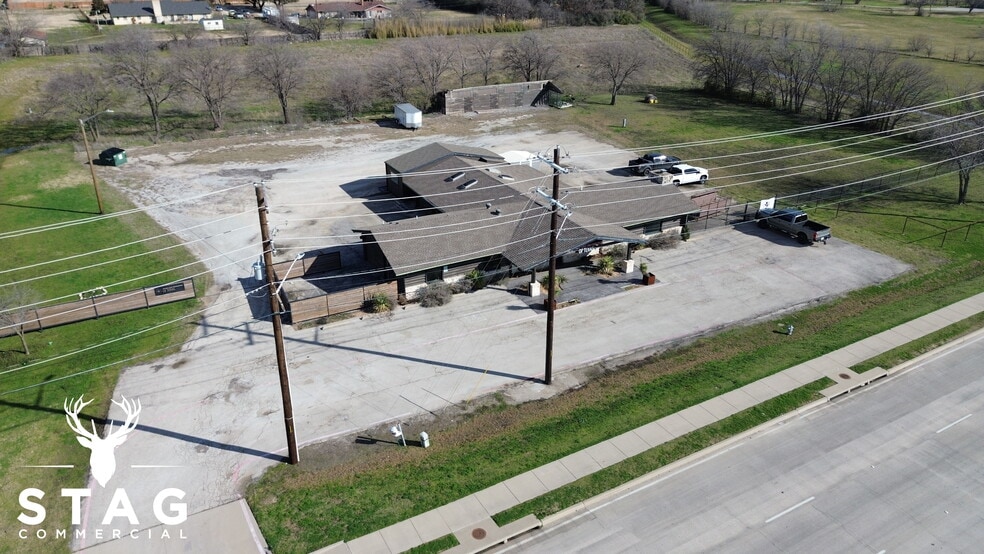 More Photos Of 4000 W University Dr, Denton Storefront Retail Office For Sale