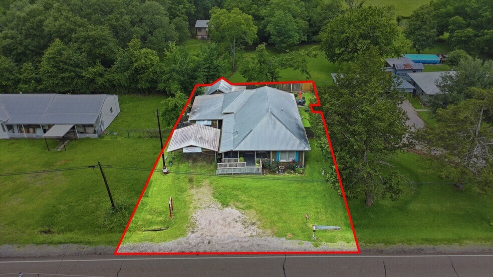 Primary Photo Of 9282 State Highway 75 S, New Waverly Freestanding For Sale