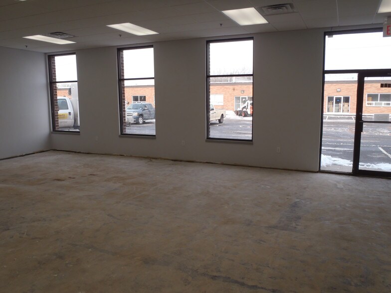 More Photos Of 1275 Bloomfield Ave, Fairfield Light Manufacturing For Lease