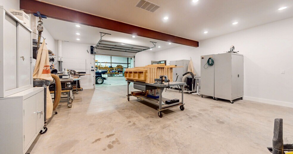 More Photos Of 521 Woodbine Ocean View Rd, Ocean View Warehouse For Sale