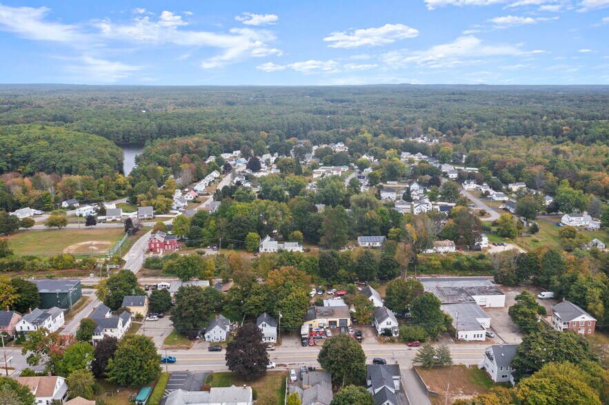 More Photos Of 334 Main St, Somersworth Auto Repair For Sale