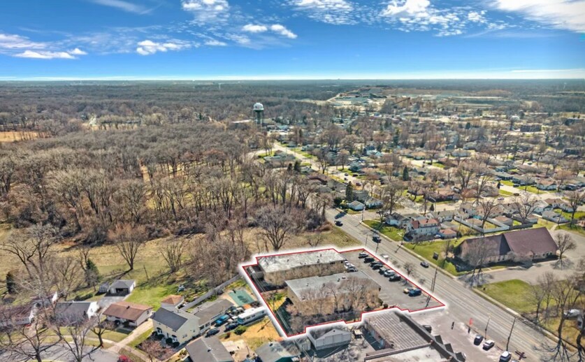 More Photos Of 501-507 Chicago Rd, Thornton Apartments For Sale