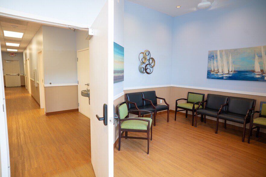 More Photos Of 2439 Country Place Blvd, Trinity Medical For Lease