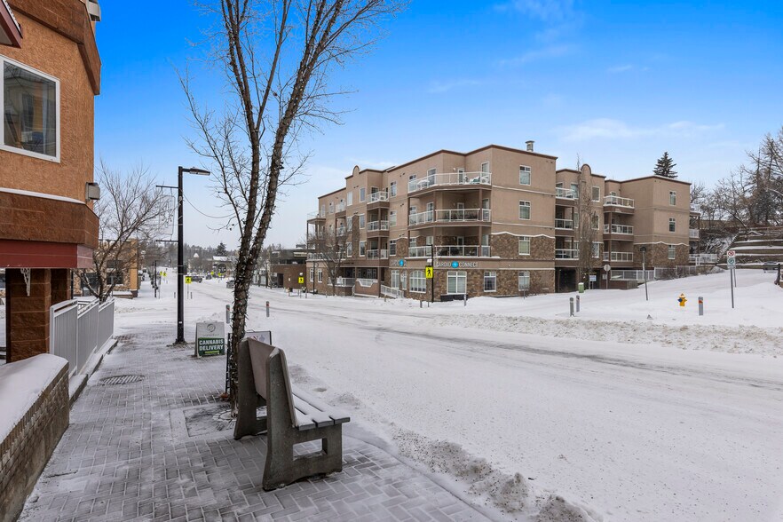 More Photos Of St Thomas St, St. Albert Apartments For Sale