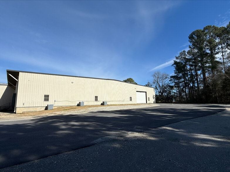 More Photos Of 1410 Highway 9 E, Longs Warehouse For Lease
