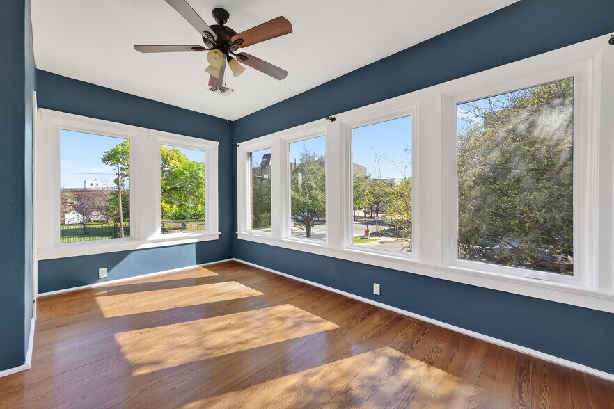 More Photos Of 3410 Austin St, Houston Office Residential For Lease