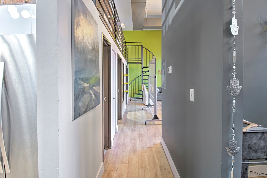 More Photos Of 1732 Wazee St, Denver Loft Creative Space For Sale