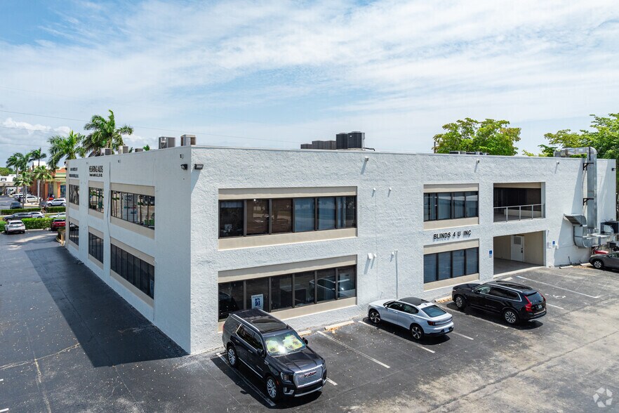 More Photos Of 965-999 N Collier Blvd, Marco Island Medical For Lease