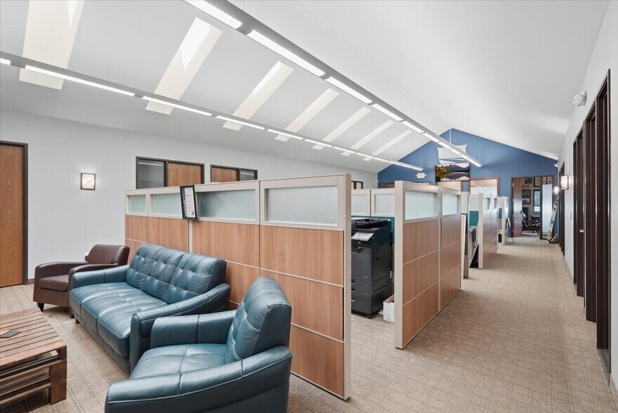 More Photos Of 2321 Jack Breault Dr, Hudson Office For Sale