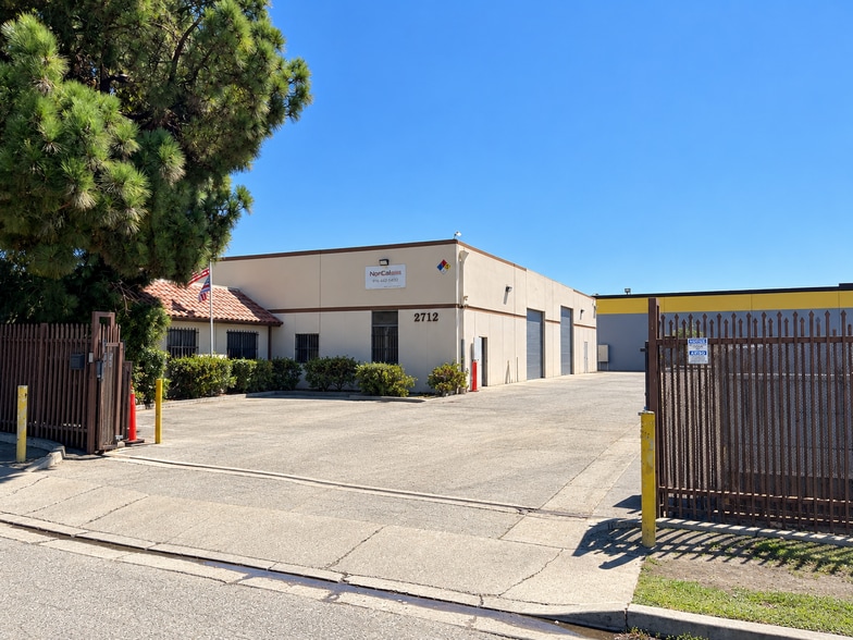 Primary Photo Of 2712 Seaboard Ln, Long Beach Warehouse For Sale