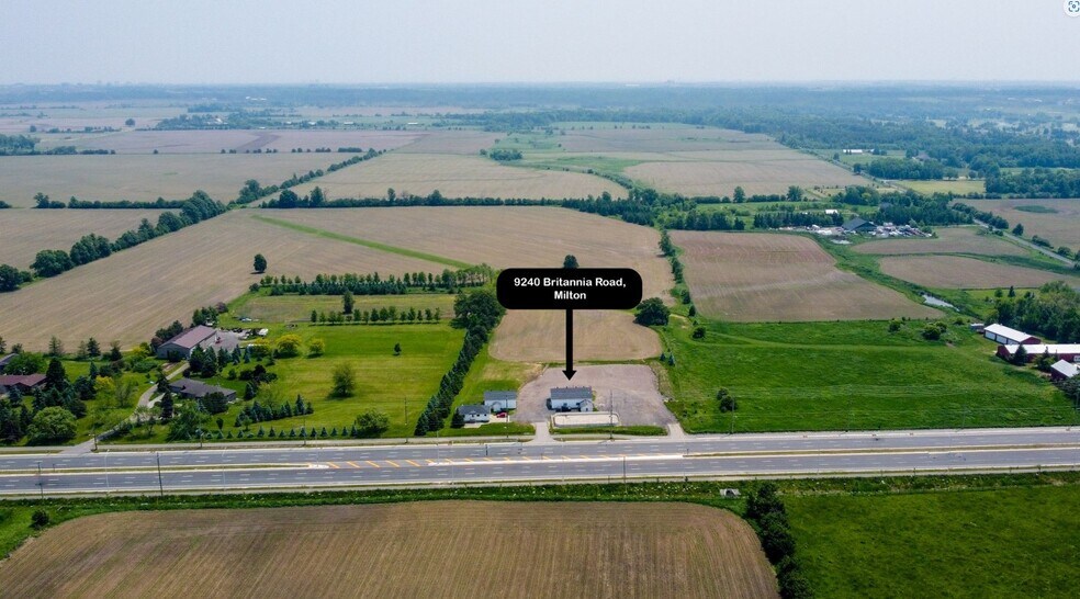 More Photos Of 9240 Britannia Rd, Milton Flex For Lease