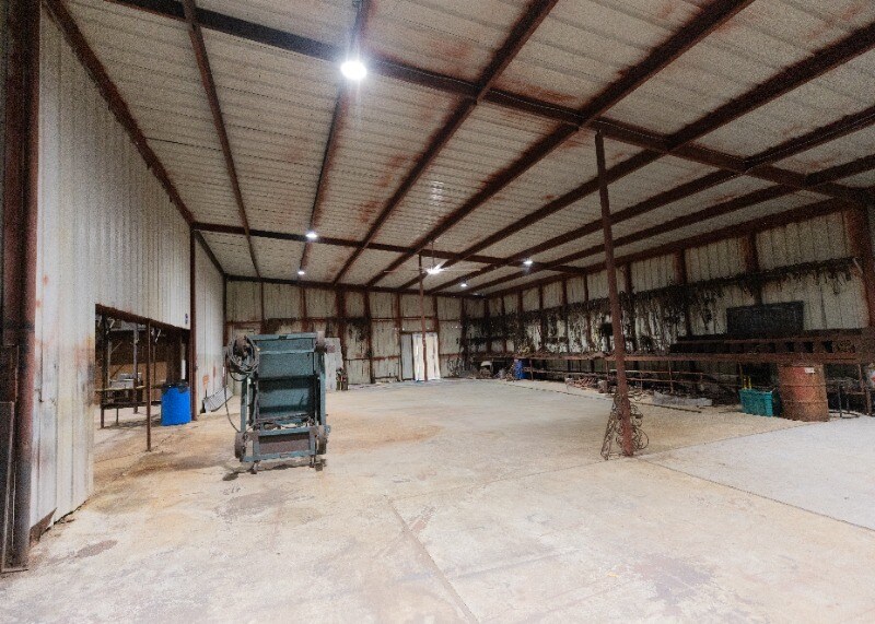 More Photos Of 4824 Pontchartrain Dr, Slidell Industrial For Lease