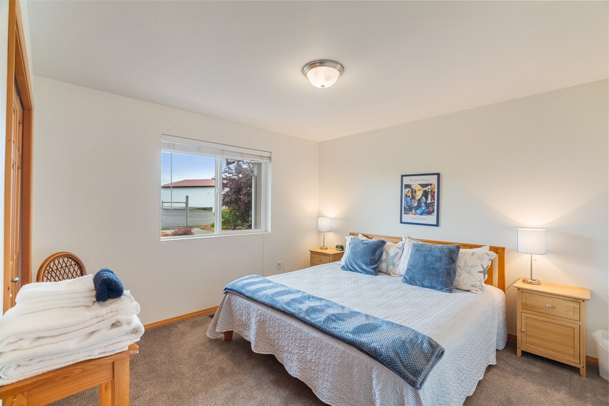 More Photos Of 1 S Arbor Rd, Aberdeen Winery Vineyard For Sale