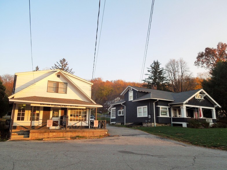 Primary Photo Of 1-3 Main St, Purdys Post Office For Sale