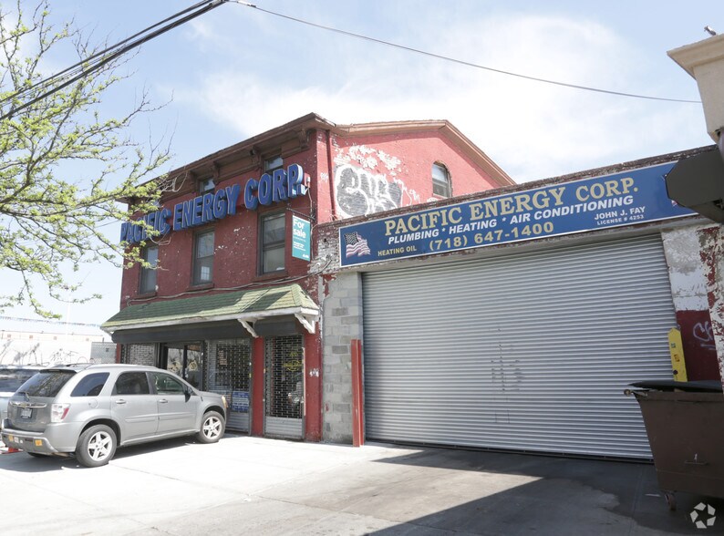 More Photos Of 802-804 Jamaica Ave, Brooklyn Warehouse For Lease