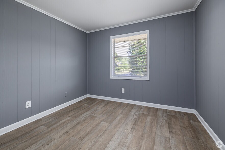More Photos Of 1988 Plaza Ln SW, Atlanta Apartments For Sale
