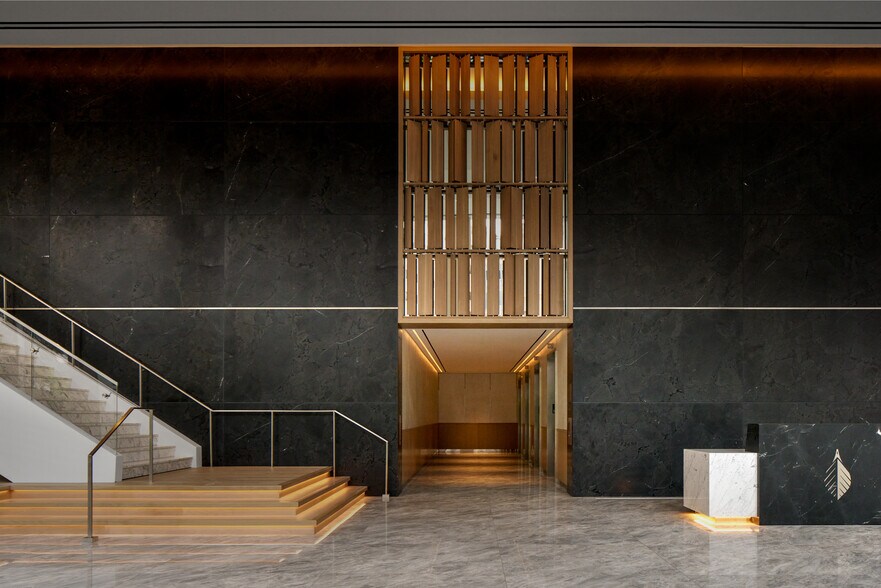 More Photos Of 401 N Ervay St, Dallas Office Residential For Lease