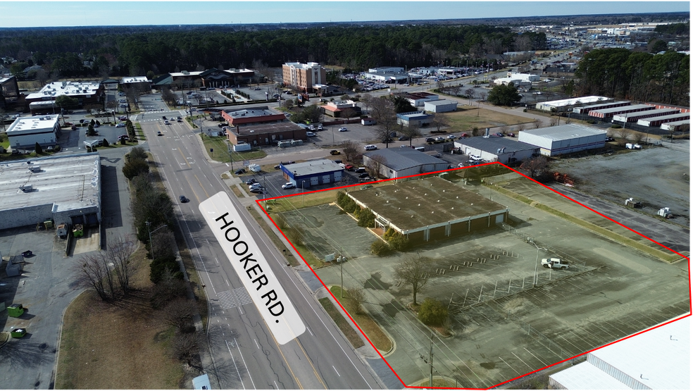 More Photos Of 1530 Hooker Rd, Greenville Freestanding For Lease