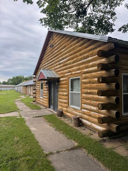 More Photos Of 21951 115th St, Iowa Falls Warehouse For Sale
