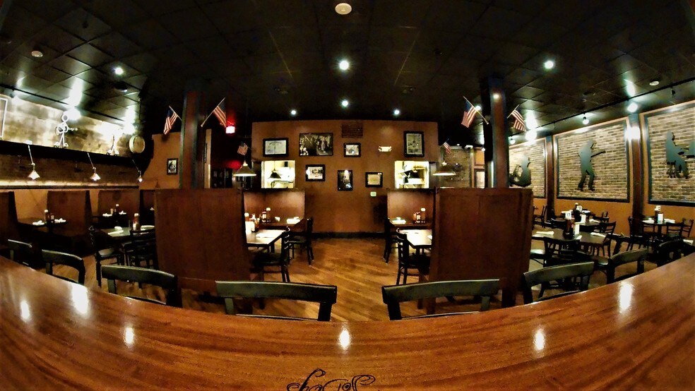 More Photos Of 27-31 E Main St, Lititz Restaurant For Lease