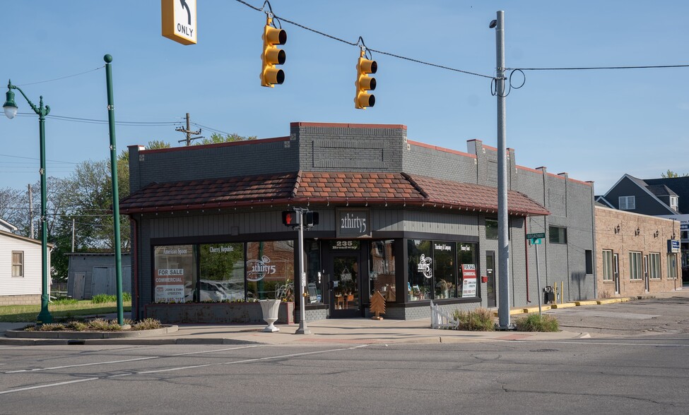 Primary Photo Of 235 Broadway St, Marine City Storefront For Sale