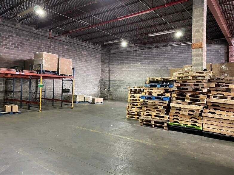 More Photos Of 1785 Carter Ave, Bronx Warehouse For Lease