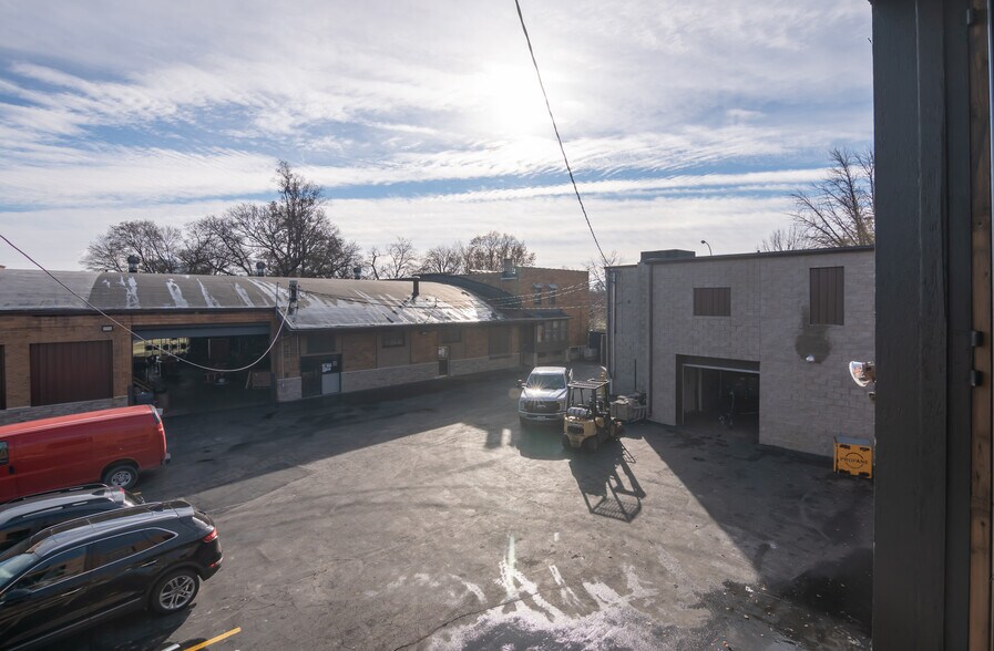 More Photos Of 425 E Front St, Monroe Manufacturing For Lease