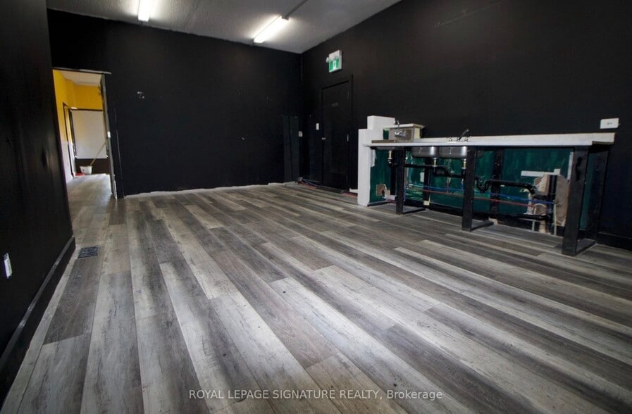 More Photos Of 1182 Weston Rd, Toronto Storefront Retail Residential For Lease