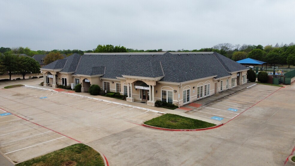 More Photos Of 6105 Windcom Ct, Plano Medical For Lease