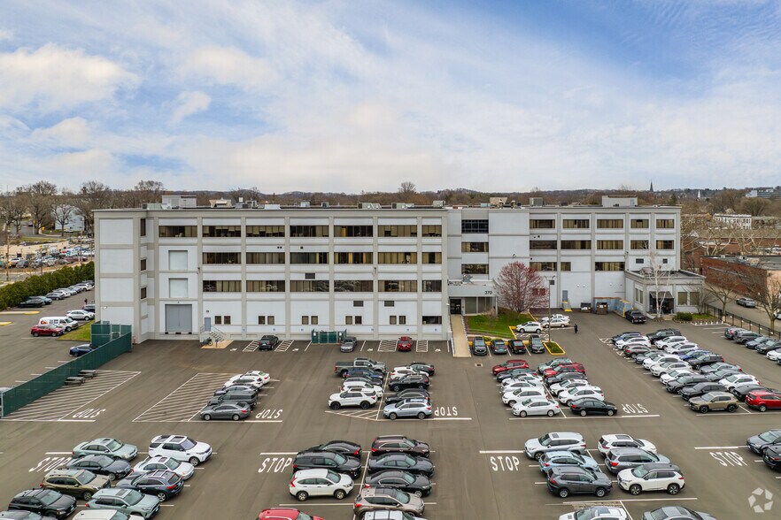 More Photos Of 370 James St, New Haven Office For Lease