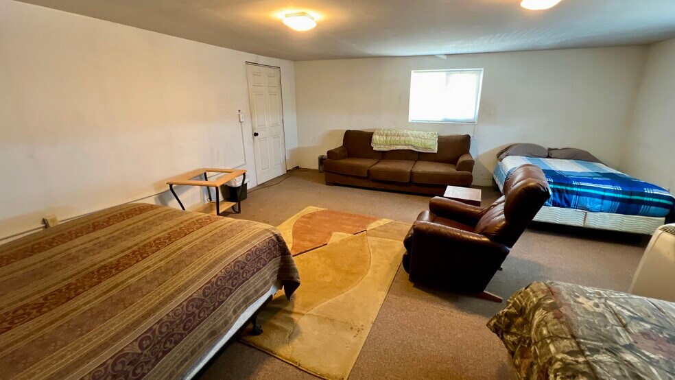 More Photos Of 202 Story Ave, Wright Industrial For Sale