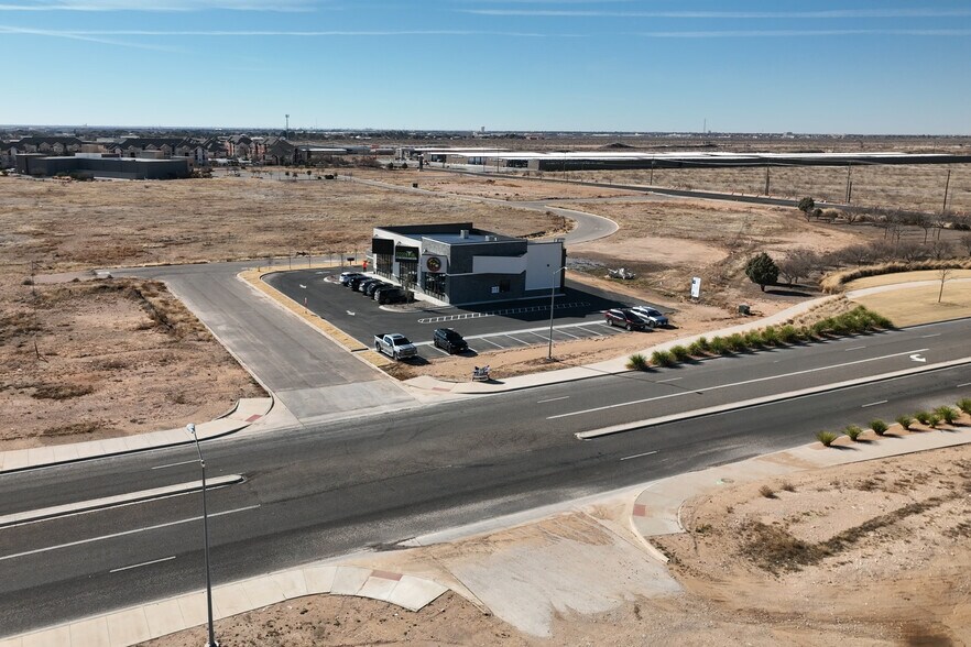 More Photos Of 6940 Yukon Rd, Odessa Storefront Retail Office For Lease